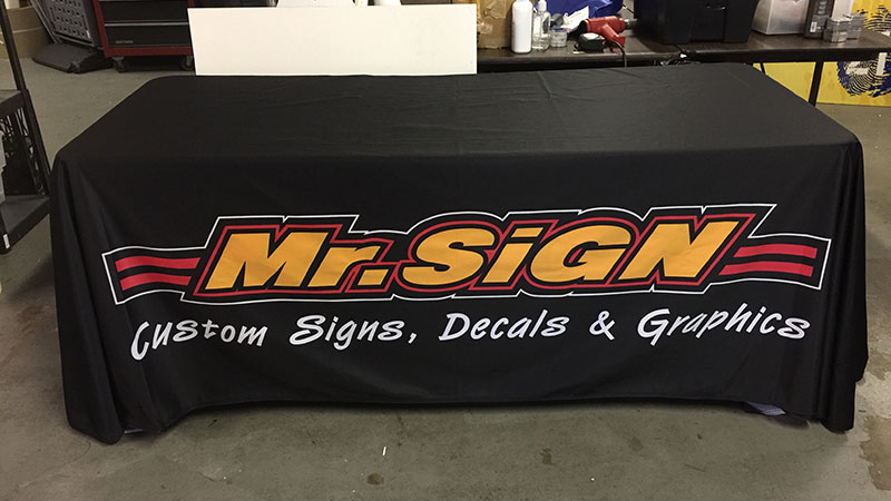 Trade show signs, tradeshow branding, trade show displays, Trade show tables, Pittsburgh Trade show sign printing, Commercial signs pittsburgh, Custom trade show booth, trade show booth, digitally printed signs, digitally printed banners
