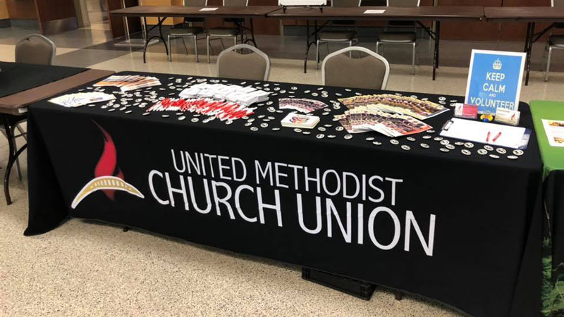 Trade show signs, tradeshow branding, trade show displays, Trade show tables, Pittsburgh Trade show sign printing, Commercial signs pittsburgh, Custom trade show booth, trade show booth, digitally printed signs, digitally printed banners