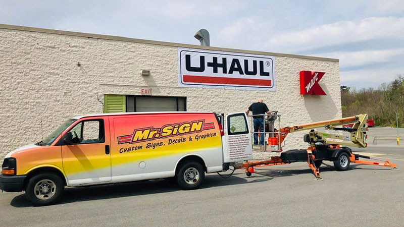 Sign Installation, Pittsburgh sign installation, commercial sign installation, professional sign installer, installation, Install, Install sign, Pittsburgh business sign, hanging signs, mounting signs, digitally printed signs, digitally printed graphics